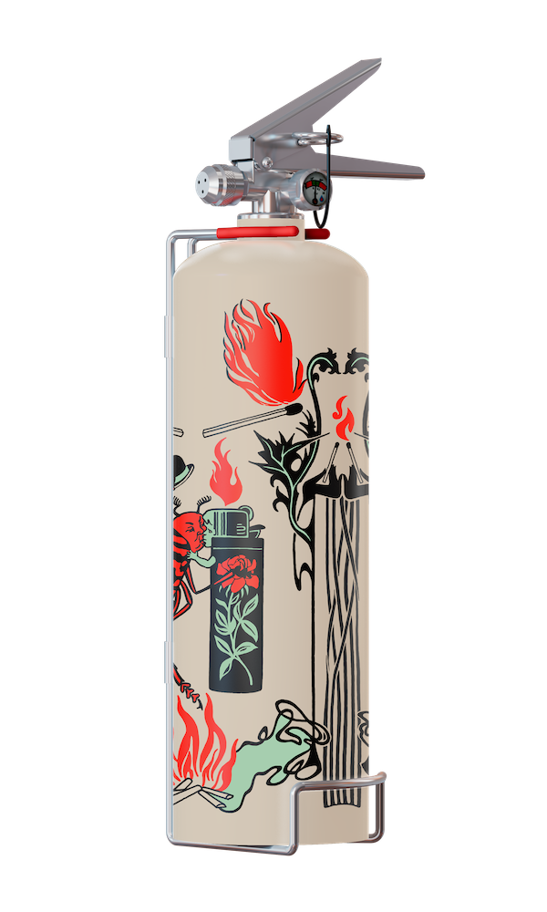 Огнетушитель BONTEL 2 литра. Художница Людмила Баронина